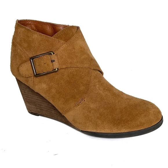 Lucky Brand Sumarah Suede Ankle Boot Sz 8.5 Wedge Heel Buckle - Picture 3 of 13